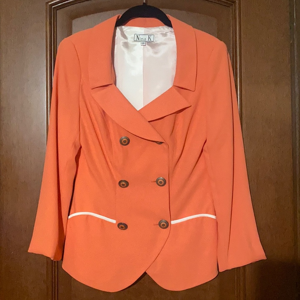 The perfect peach color Nina K Jacket/Suit. Never worn. Size 4